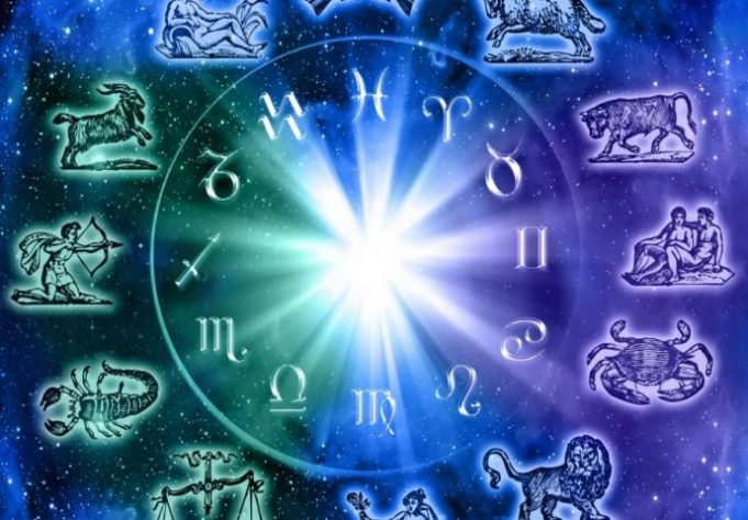 5ac51756-383c-4ec2-a22c-68c40a0a0a67-astrologija-60287387-690x480